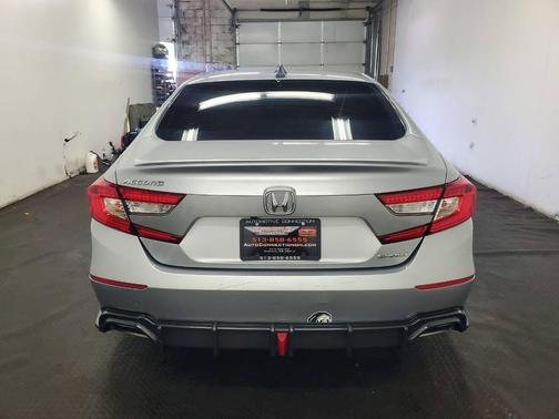 Modern Steel Metallic 2018 Honda Accord Sport