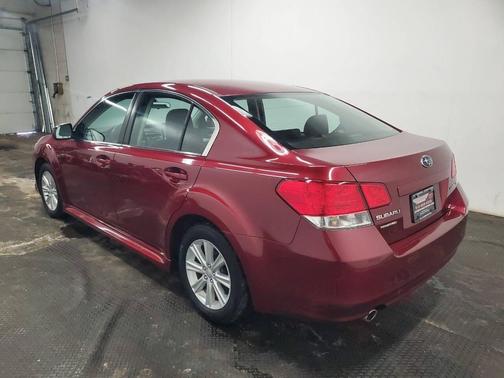 2010 Subaru Legacy Premium