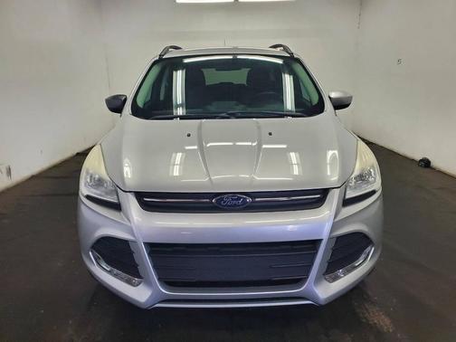Sterling Gray Metallic 2014 Ford Escape SE