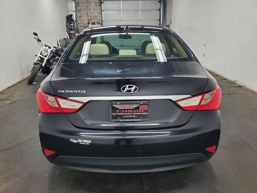 2014 Hyundai SONATA GLS