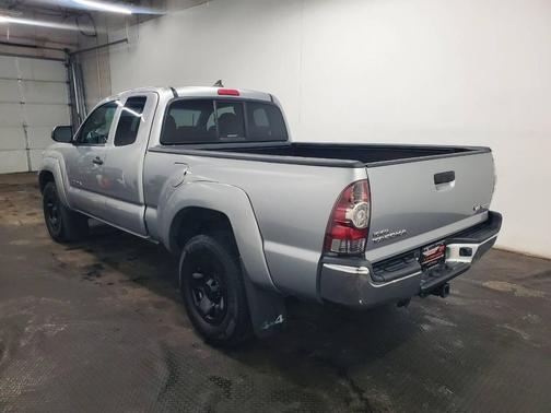 2014 Toyota Tacoma Base