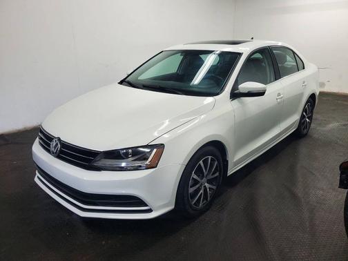 White 2018 Volkswagen Jetta 1.4T SE