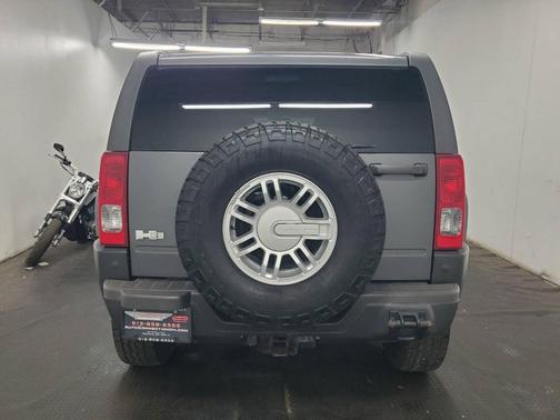 2009 Hummer H3 Base