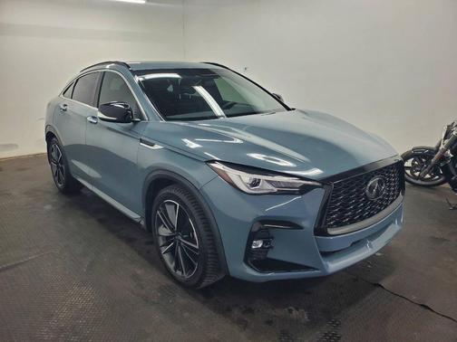 2022 INFINITI QX55 LUXE