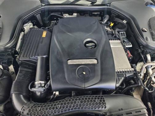 2017 Mercedes-Benz E-Class 4MATIC