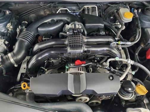 2012 Subaru Impreza 2.0i Premium