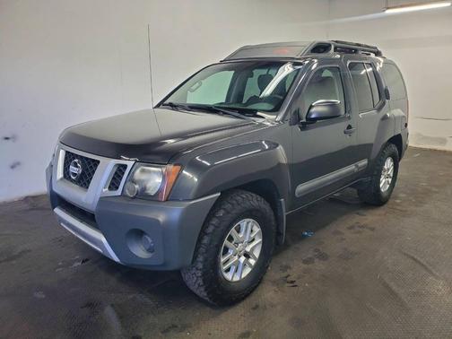 2014 Nissan Xterra S