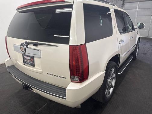 2012 Cadillac Escalade Hybrid Base