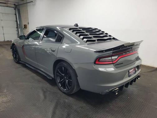 2018 Dodge Charger SXT
