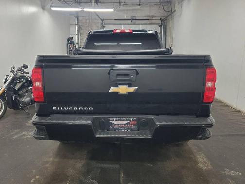 2018 Chevrolet Silverado 1500 Custom