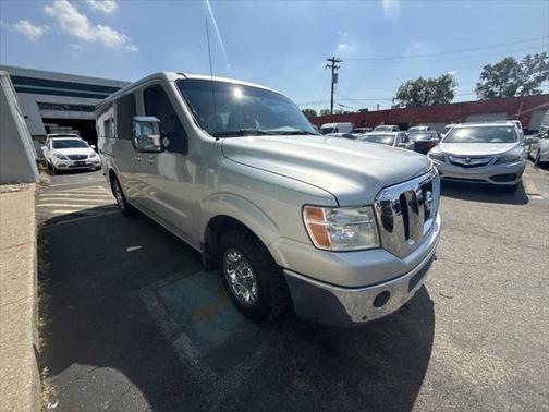 2016 Nissan NV Passenger NV3500 HD SL V8