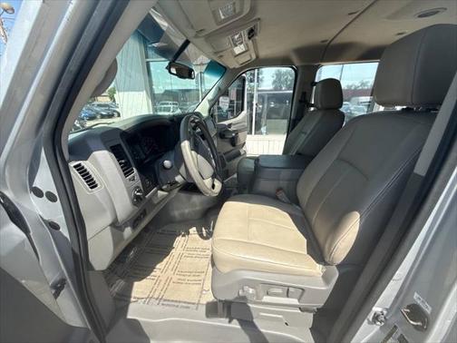 2016 Nissan NV Passenger NV3500 HD SL V8