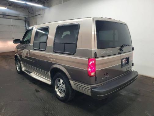 2003 Chevrolet Astro Base