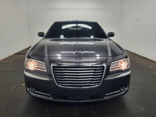 2014 Chrysler 300 S