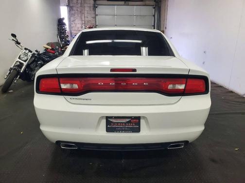 2014 Dodge Charger SE