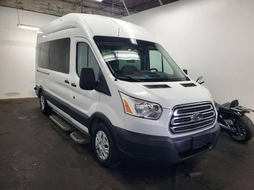 2015 Ford Transit-350 XLT