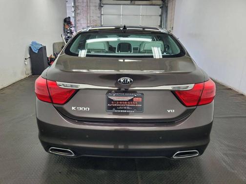 Mineral Silver 2015 Kia K900 Luxury
