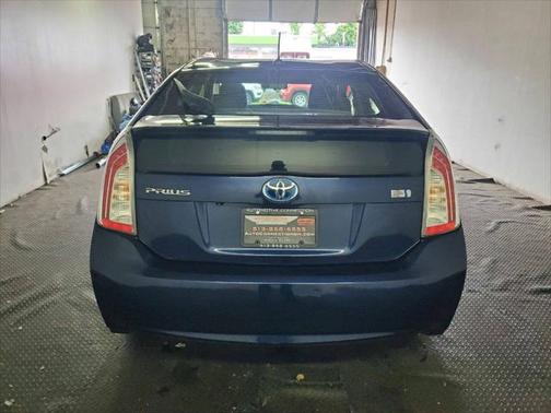 2014 Toyota Prius Three