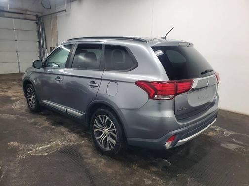 2016 Mitsubishi Outlander SEL