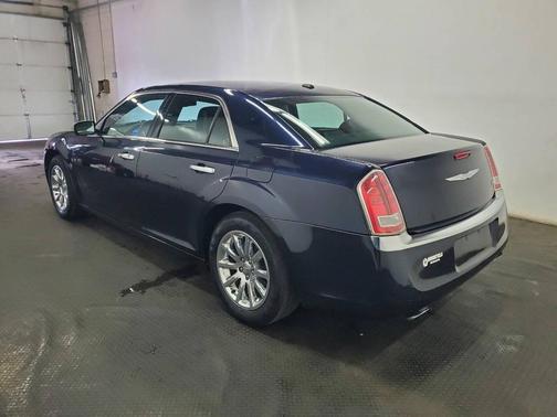 2012 Chrysler 300 Limited
