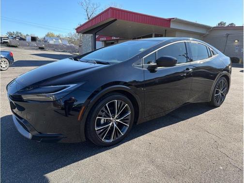 2024 Toyota Prius XLE