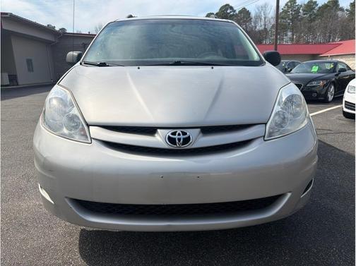 2010 Toyota Sienna LE