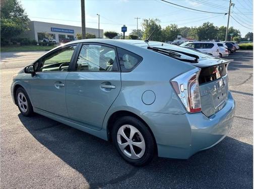 2013 Toyota Prius One