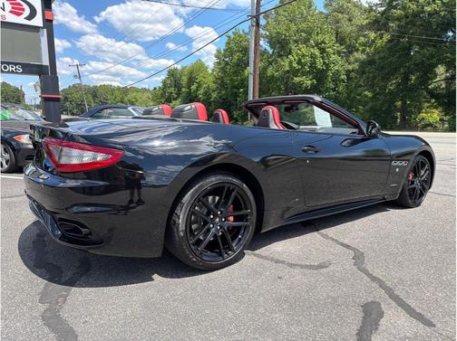 Black 2018 Maserati GranTurismo Sport