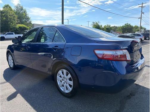 Blue 2009 Toyota Camry Hybrid SE