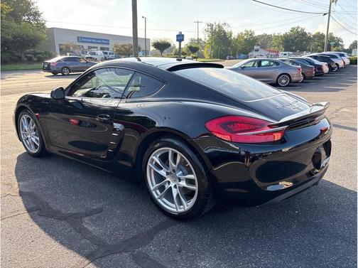 2016 Porsche Cayman Coupe 2D