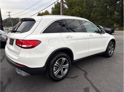 2018 Mercedes-Benz GLC 300 Base