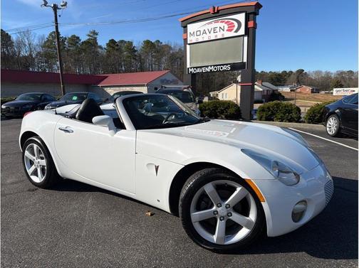 2006 Pontiac Solstice Convertible 2D
