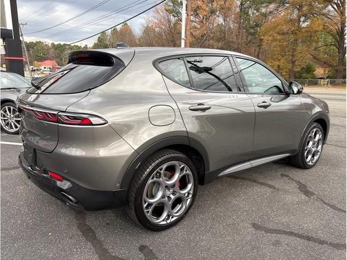 2024 Alfa Romeo Tonale Veloce EAWD