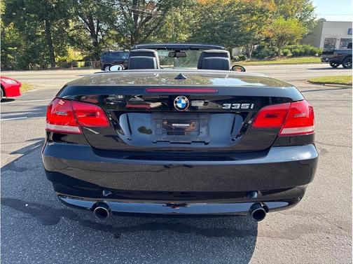 2009 BMW 335 335i Convertible 2D