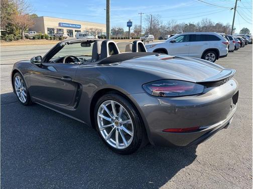 2018 Porsche 718 Boxster Roadster 2D