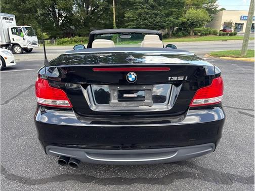 2008 BMW 135 135i Convertible 2D