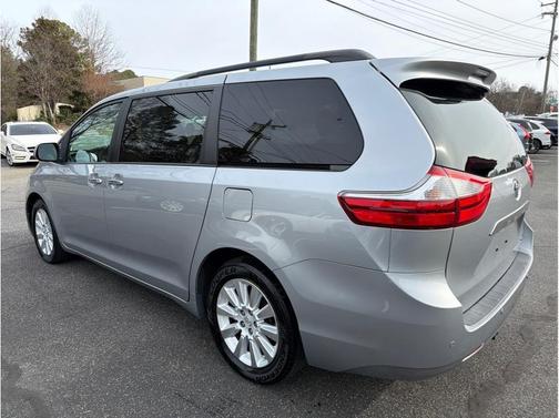 2015 Toyota Sienna XLE Premium