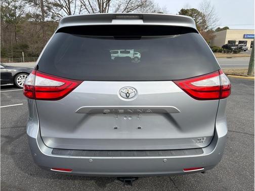 2015 Toyota Sienna XLE Premium