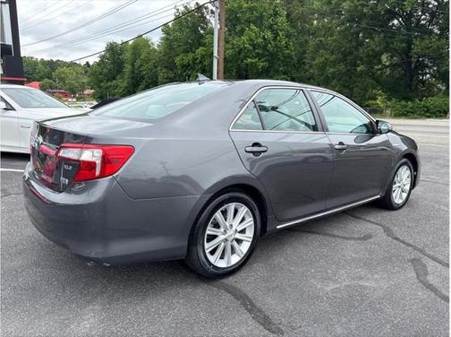 2012 Toyota Camry Hybrid LE