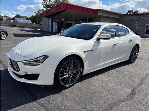 2021 Maserati Ghibli S GranLusso