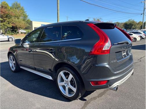 2011 Volvo XC60 T6 R-Design
