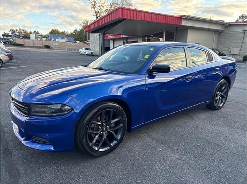 2020 Dodge Charger SXT