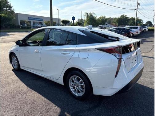 2018 Toyota Prius One