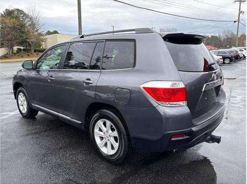 2013 Toyota Highlander SE