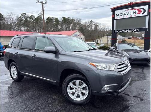 2013 Toyota Highlander SE