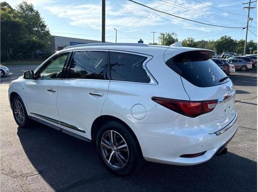 2017 INFINITI QX60 Base