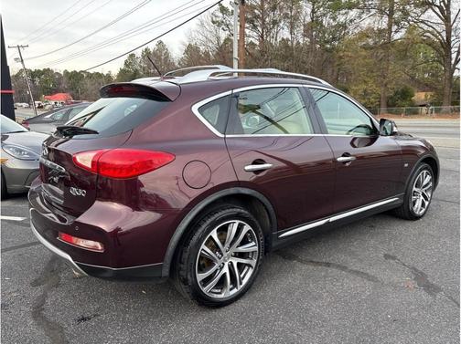 2017 INFINITI QX50 Base