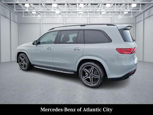 2026 Mercedes-Benz GLS 450 4MATIC