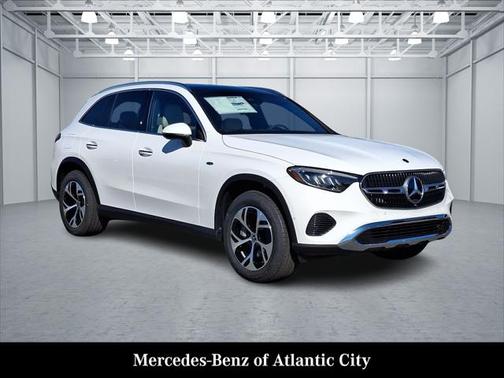 2025 Mercedes-Benz GLC 350e Base