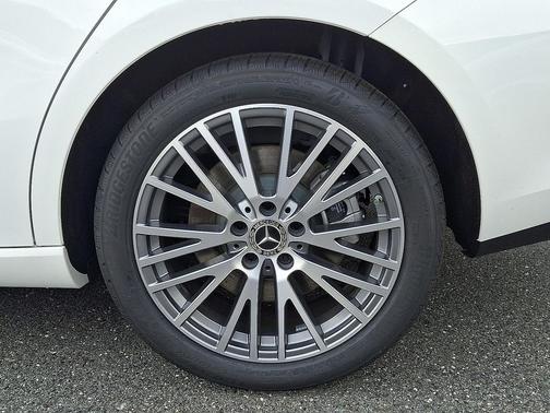 2026 Mercedes-Benz CLA 250 4MATIC